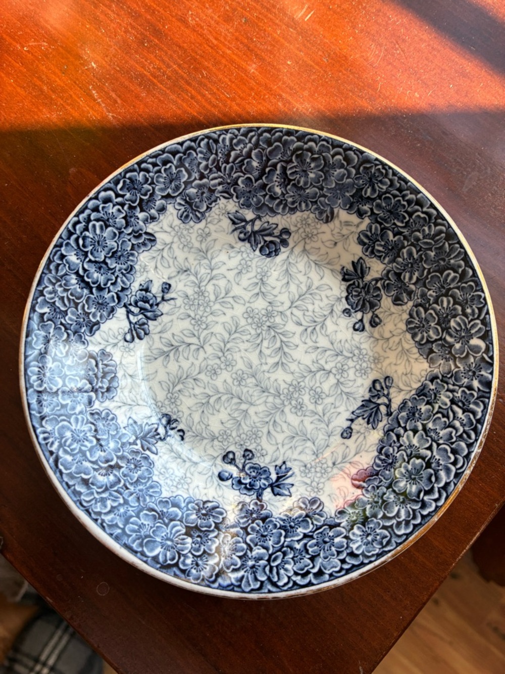 Royal Worcester White Ceramic Dish
One fruit bowl 10 dollars. I have 4.